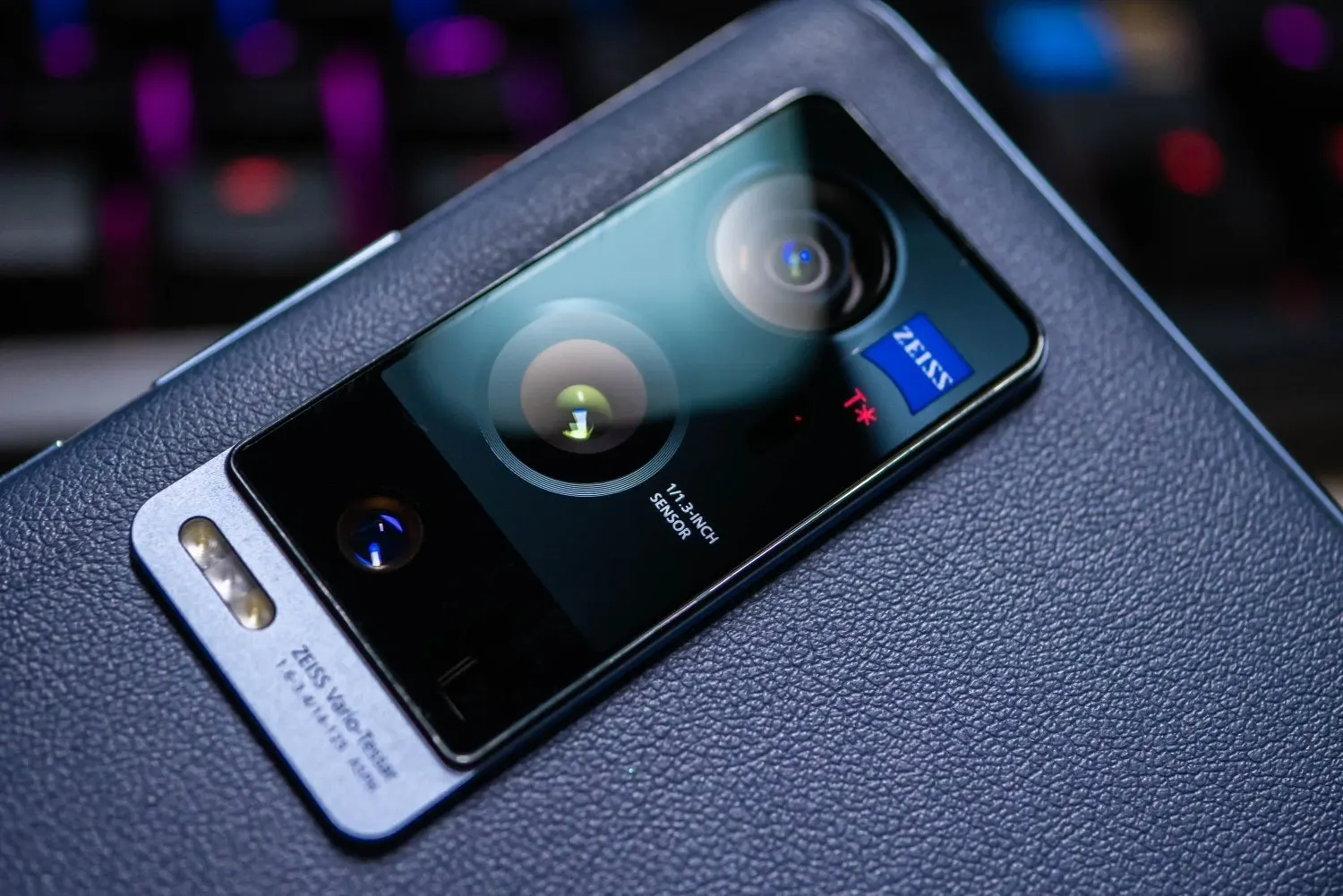 Vivo X60T Pro+ ra
mắt: Phiên bản rút gọn của X60 Pro+ nhưng giá không đổi