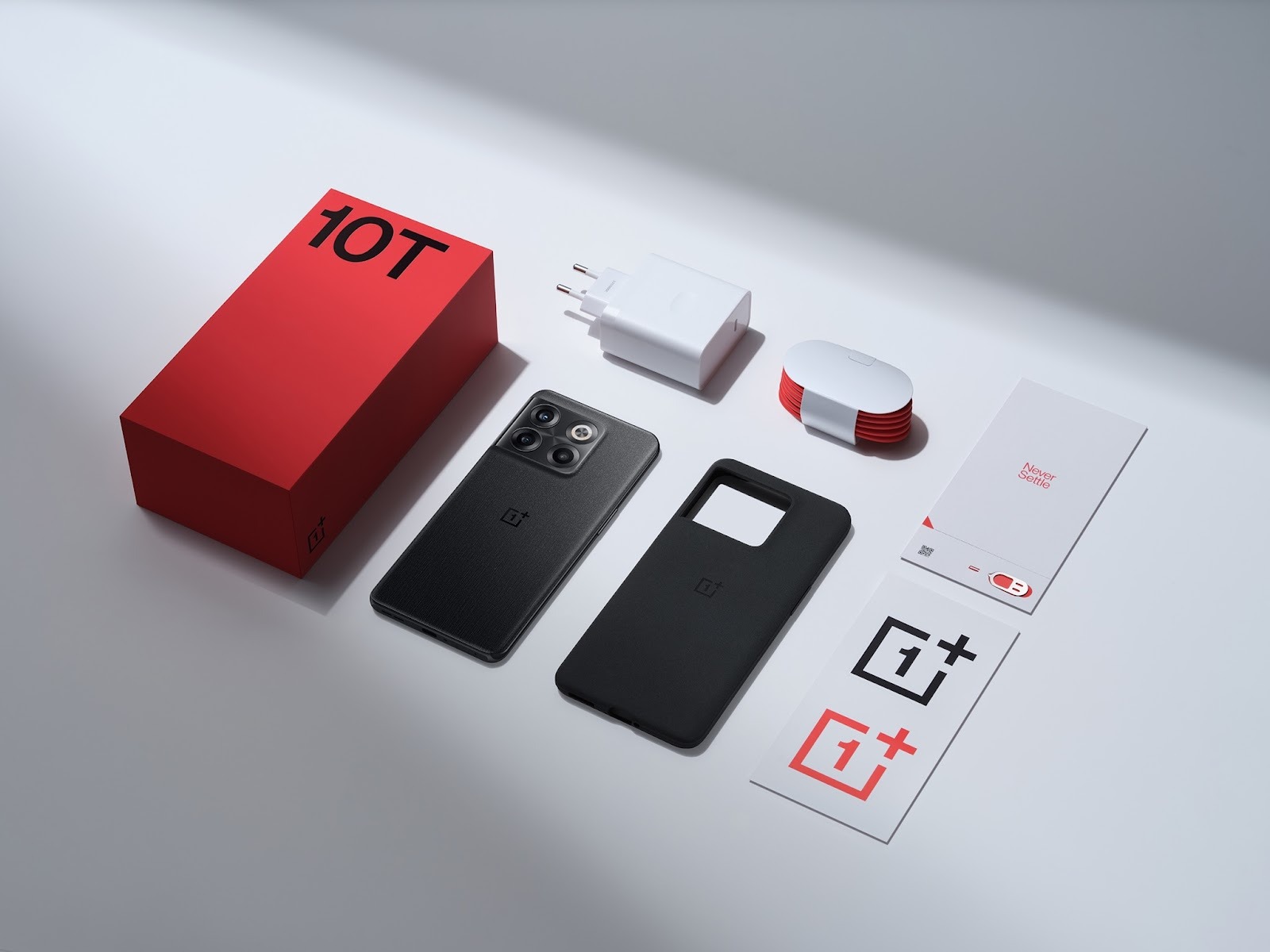 OnePlus 10T ra mắt
tại VN: Snapdragon 8 Plus Gen 1, sạc nhanh 150W, giá từ 15.9
triệu đồng