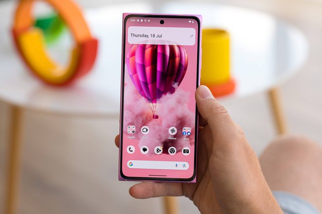 Nokia N9 phiên bản 2024: Thiết kế hoài cổ ''siêu
đẹp'', dễ tháo lắp sửa chữa, camera 108MP