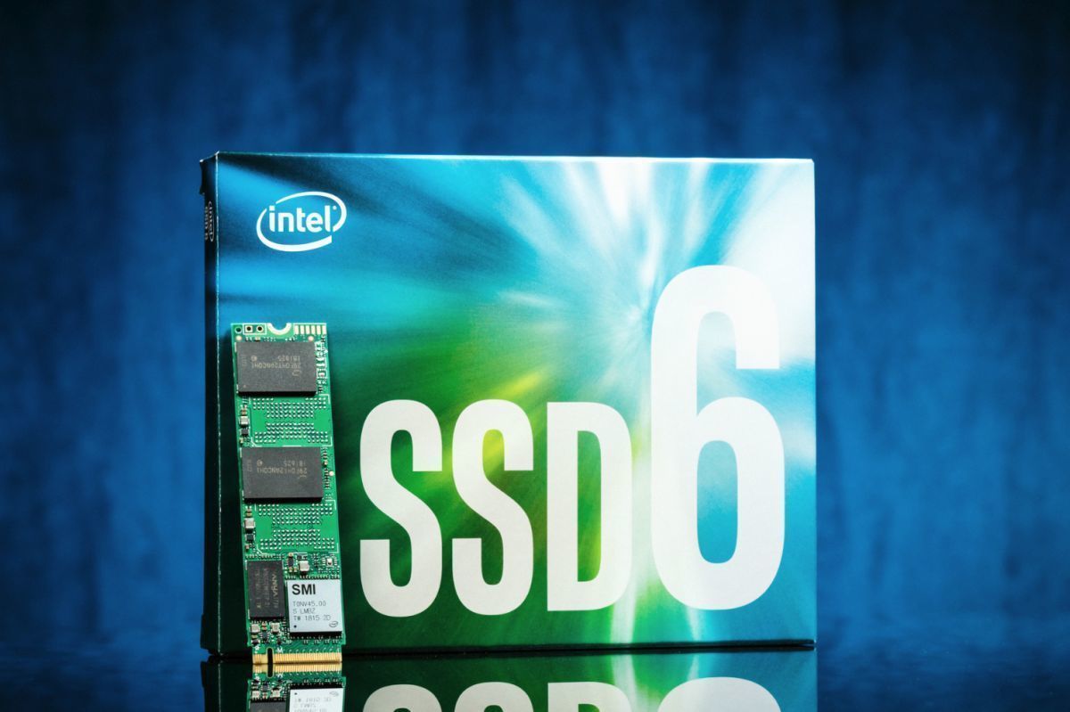 Intel ra mắt ổ cứng SSD 660P tại Việt Nam: Chip nhớ NAND QLC, giá chưa tới 3 triệu đồng cho bản 512 GB