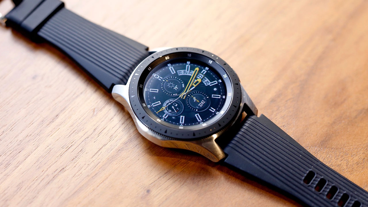 Samsung chính thức ra mắt Galaxy Watch tại Việt Nam, giá từ 7 triệu đồng