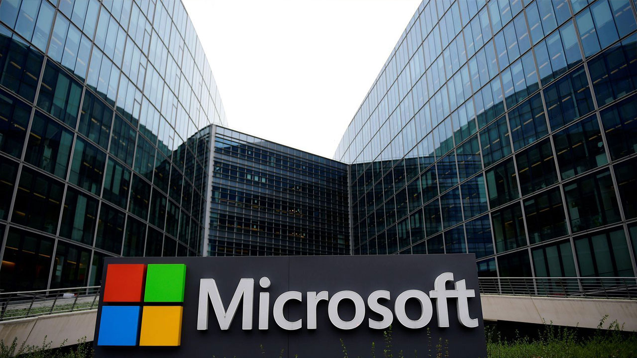 Microsoft cấm nhân viên sử dụng phần mềm của đối thủ: Amazon Web Service, Google Docs, Slacks,... vì sợ lộ bí mật