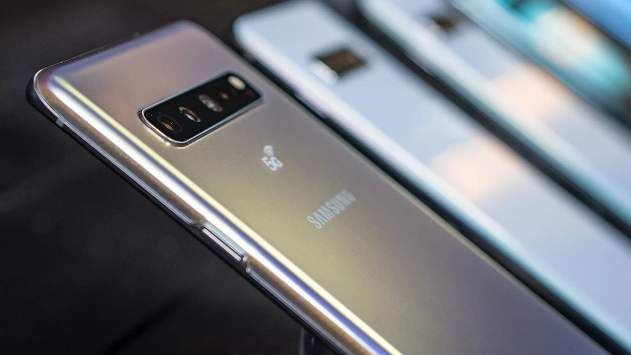 Samsung Galaxy S10 5G đạt doanh số 1 triệu chiếc tại Hàn Quốc, vượt xa LG V50 ThinQ 5G