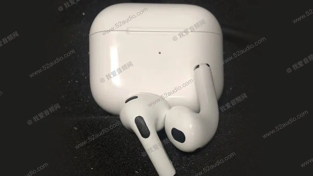 Lộ ảnh thực tế tai nghe AirPods thế hệ thứ 3 của Apple, với thiết kế giống với AirPods Pro